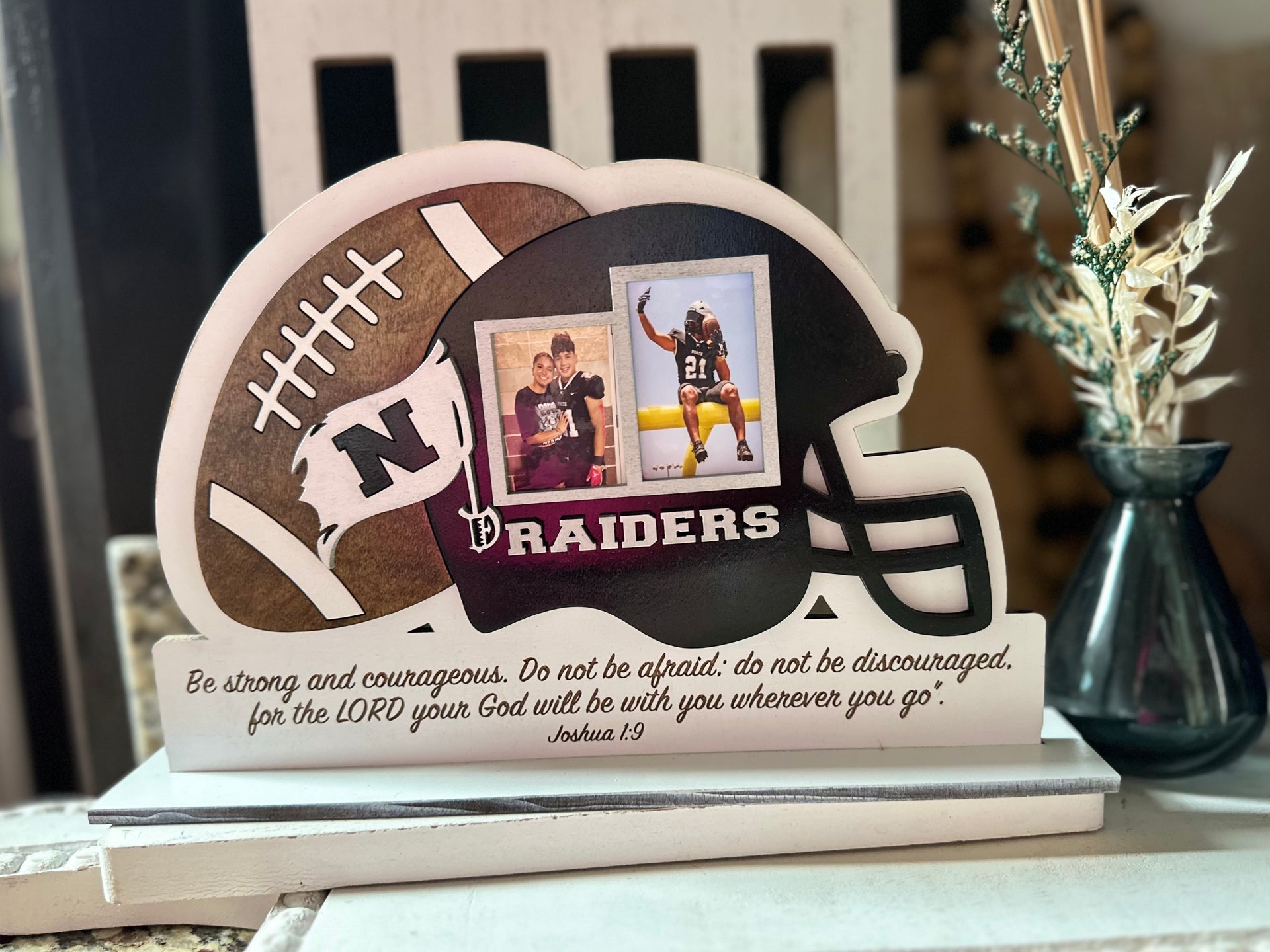 Football/helmet frame – CREATE.IT