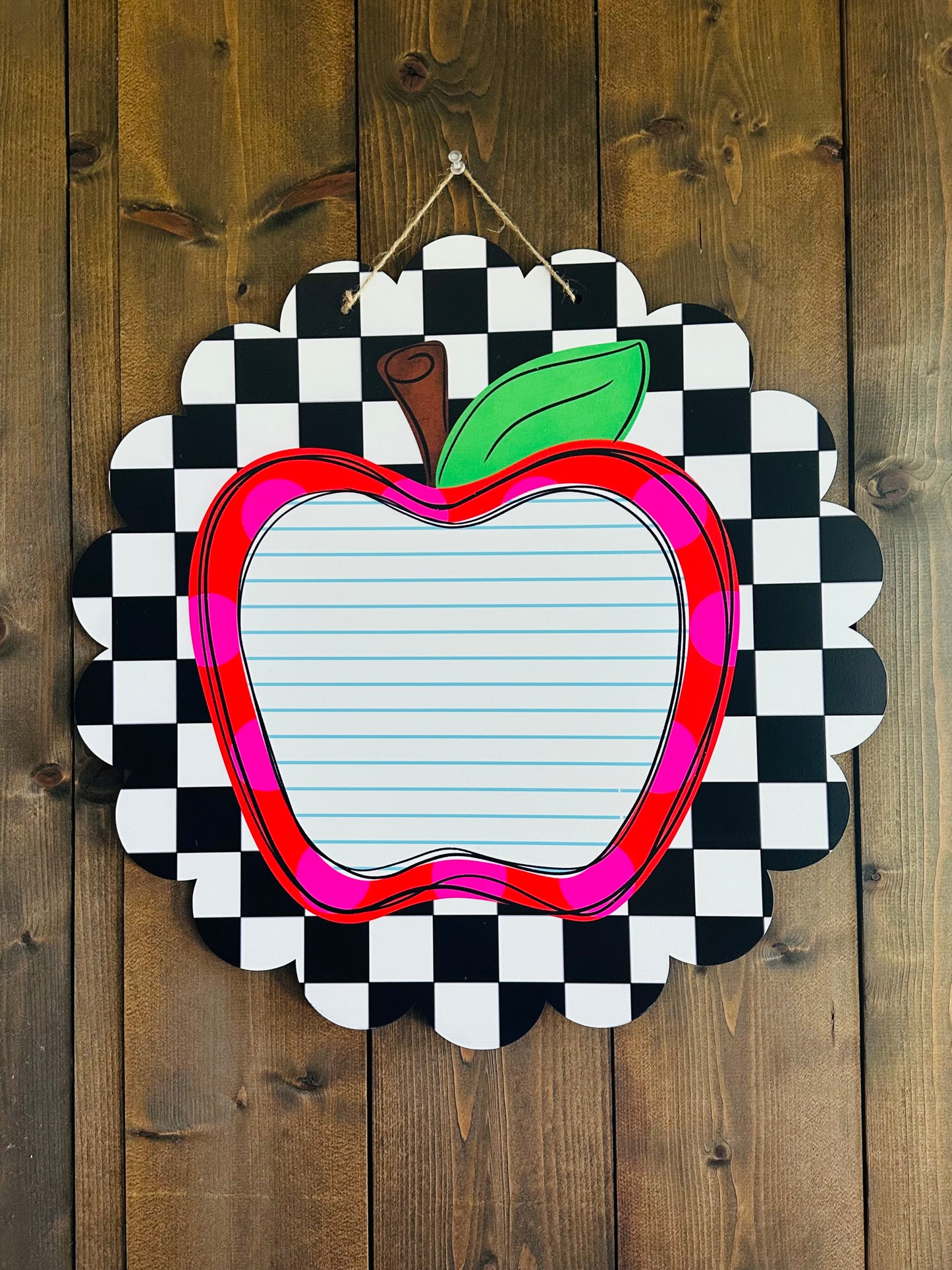 Checkered apple door hanger